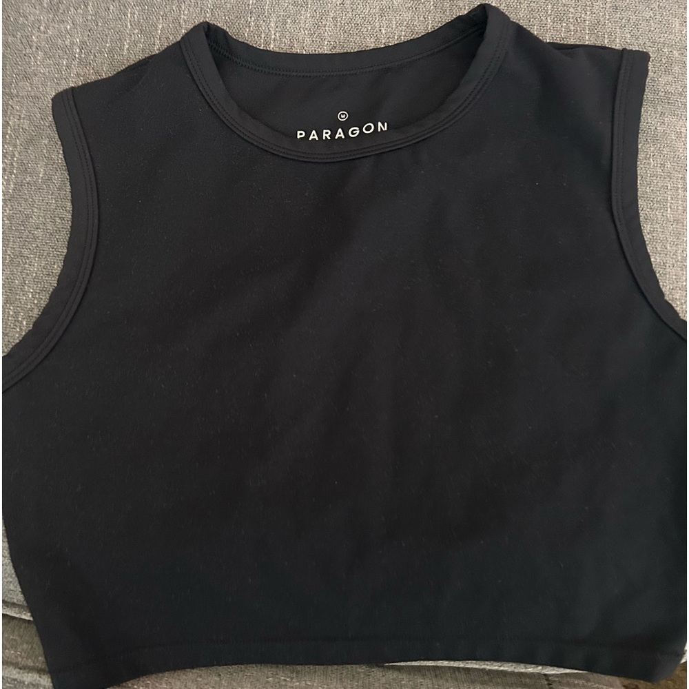 NWOT Paragon Top